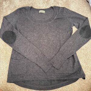 CLOSED Wool/Silk Blend Sweater Size S Gray Pullover